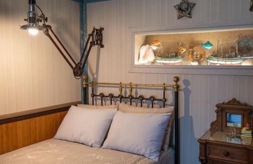 Lesvos Apartment | Oceanfront Getaway: Family-Friendly with Breathtaking Views