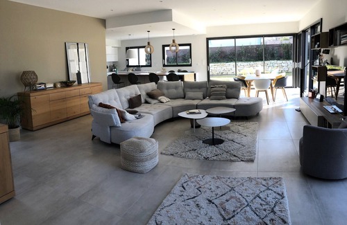 Montboucher-sur-Jabron Villa | Modern Villa with Pool on Valdaine Golf Course, Drôme