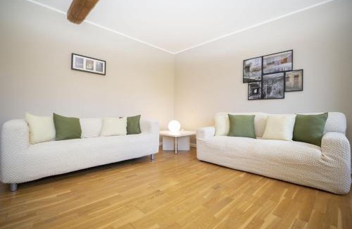 Centro Valle Intelvi Apartment | Modern Ca' Brenta Hero Apartments - Family & Pet-Friendly Stay