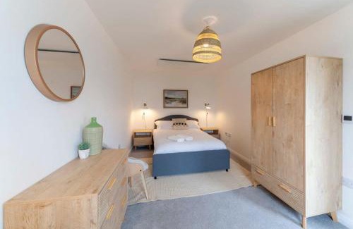 Willesborough Apartment | Stylish 1 Bedroom Apartment in Ashford - Child Friendly Stay