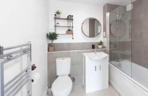 Willesborough Apartment | Stylish 1 Bedroom Apartment in Ashford - Child Friendly Stay