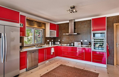 Fonte do Bispo Villa | Modern 3 Bedroom Villa with Pool and Ocean Views