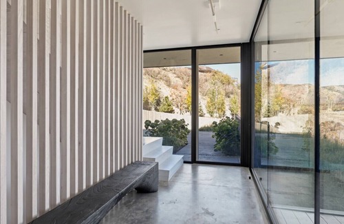 Brush Creek Village House | Contemporary Brush Creek Masterpiece