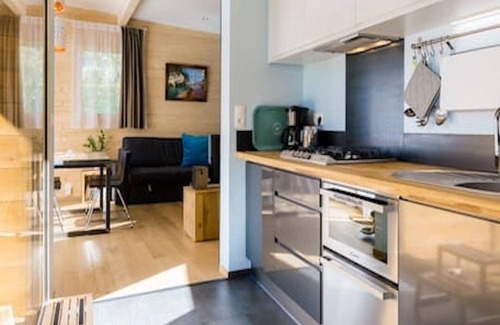 Chaparon Ski Chalet | Elegant Chalet Retreat with Spa and Lake Views at Annecy