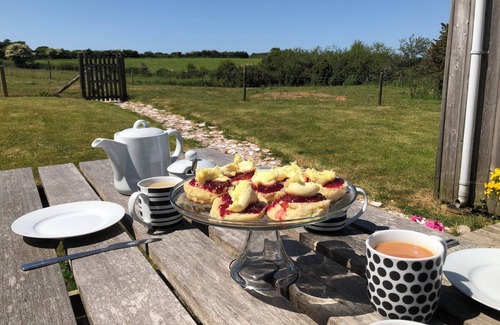 Penryn House | Pet-Friendly Barn Retreat Near Falmouth with Top Reviews