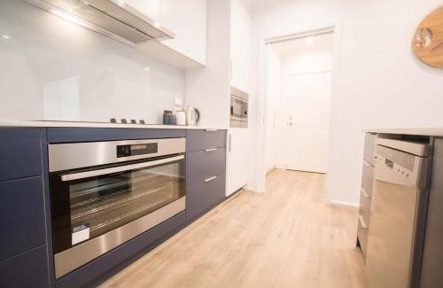 Seymour House | Modern Esprit Hotel with River Reserve Access - 10/10 Rating