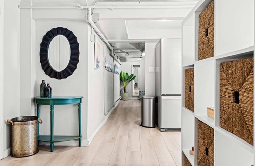 West Colfax Apartment | Stylish Studio Apartment in Sloan’s Lake with Breakfast
