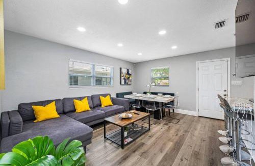 Sulphur Springs House | Modern Home with Heated Pool - Pet Friendly & Family Ready