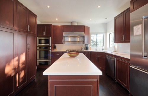West Rim House | Modern Lake Austin Retreat with Pool and Spa Amenities