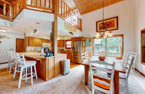 Branson Cabin | Modern Lakefront Cabin with Pool, Spa & Deck Access