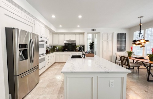 Turtle Ridge House | Elegant 5BD Villa with Pool in Gated Newport Coast