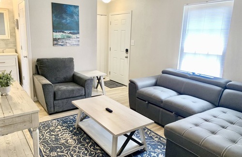 Kokomo Condo | Modern One Bedroom Condo with Pool and Spa Amenities