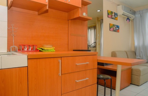 Kebagusan Apartment | Stylish Studio Apartment with Pool at Kebagusan City