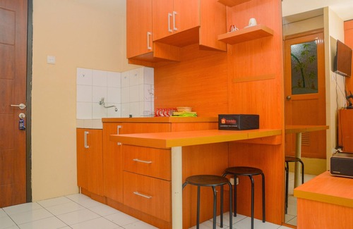 Kebagusan Apartment | Stylish Studio Apartment with Pool at Kebagusan City