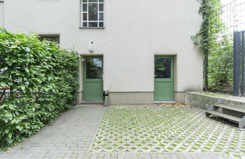 Friedrichshain Apartment | Contemporary Studio Mooeve 8