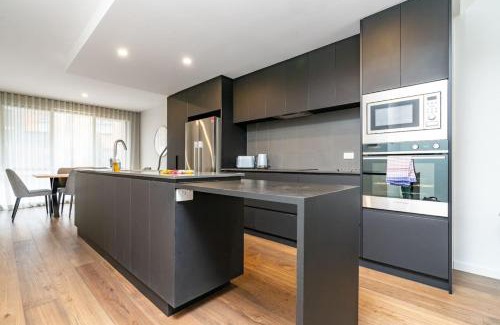 Braddon Apartment | Modern Tri-Level Apartment in Prime Central Location