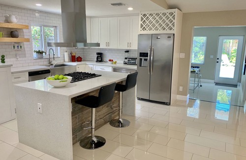 Coral Heights House | Stylish Oceanfront Vacation Home with Private Pool & More