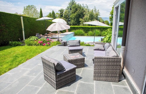 Nernier Villa | Modern Villa with Private Pool & Pontoon for Ultimate Relaxation