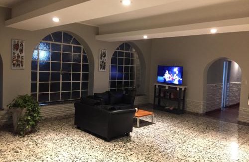 Curuzu Cuatia Hotel | Budget-Friendly Stay at Continental Hotel with Family Perks