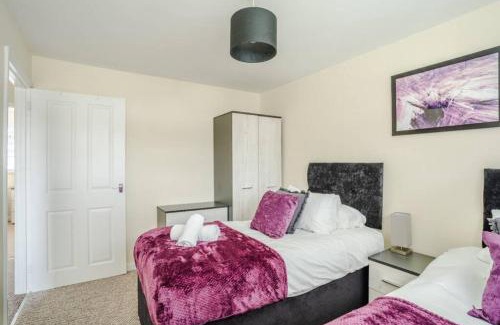 Pontlliw and Tircoed Apartment | Relax at The Twyn - Enjoy a TV in Every Bedroom!
