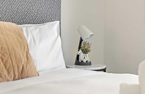 Liverpool House | Convenient 2BR Nest in Liverpool - Stay with Ease