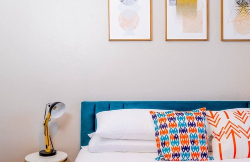 Pleasant Valley Apartment | Cozy 2BR Retreat Near Downtown: Fast WiFi & Pool Access