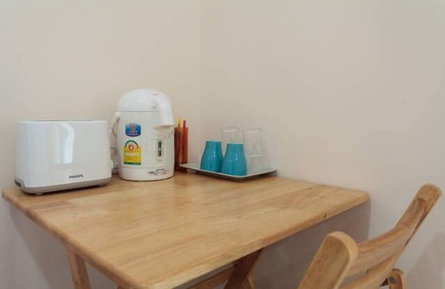 Bang Na Apartment | Cozy 32SQM Retreat with WiFi and Netflix near BTS
