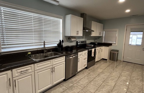 Dalton House | Discover Convenience Near Rock City & Ruby Falls