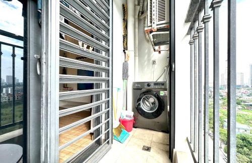 Tu Liem Apartment | Convenient And Luxury Stu Apt Near Grand Plaza And Vincom Mall In City Centre