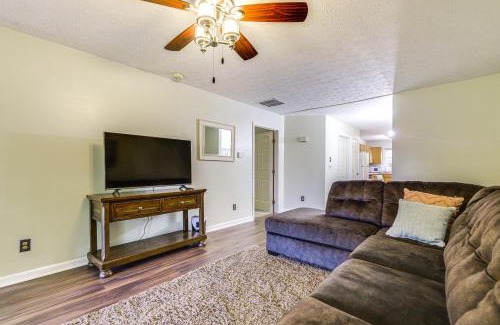Dayton Apartment | Convenient Dayton Condo with Grill, Pet Friendly Retreat