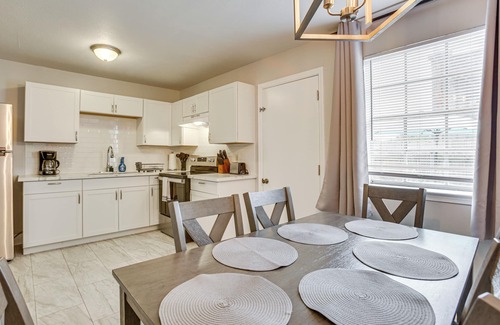 Kenner - Louis Armstrong International Airport House | Convenient Kenner Retreat with Patio - Close to Airport!