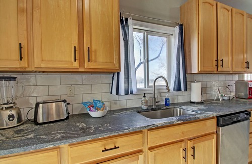 Meridian House | Prime Location Modern Farmhouse with Family-Friendly Amenities