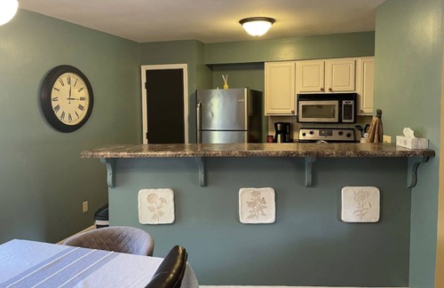 Columbia House | Ideal Residential Home: Child-Friendly with Top Guest Rating
