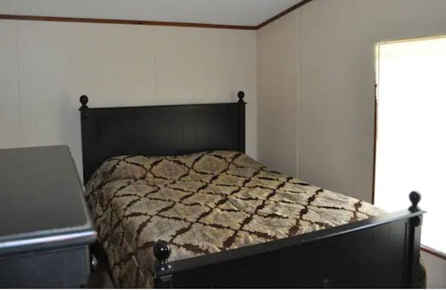 Start House | Safe & Secluded Retreat with Family-Friendly Amenities