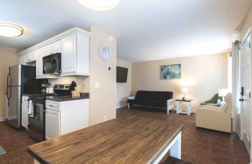 Oxford House | Ideal Location Near Campus and The Square – 9.3/10 Rating