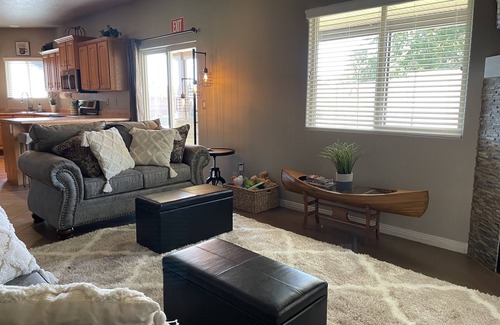 La Verkin House | Ideal Base Near St. George, Zion, Bryce & Grand Canyon
