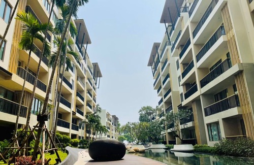 Khao Tao Condo | Ideal Location in Huahin with Oceanfront Pool Access