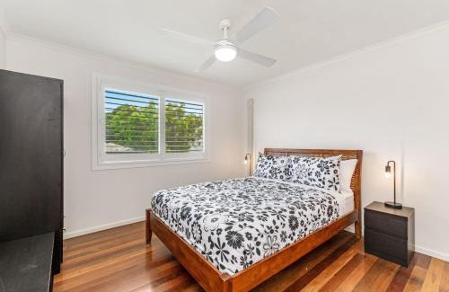 Yamba House | Discover Convent Cottage: Pet-Friendly Retreat in Town