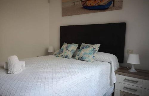 Tarifa Apartment | Explore Convento Beach: Family-Friendly Stay with Garage