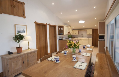 Heligan House | Exclusive Barn Retreat with Private Indoor Swimming Pool