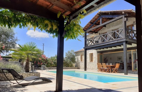 Loubezs-Bernac House | Idyllic Chapel Retreat with Private Heated Pool & Ocean Views