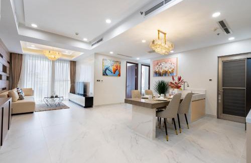 Phu My Hung Apartment | Exceptional Convinia The Peak Midtown with Pool & Breakfast