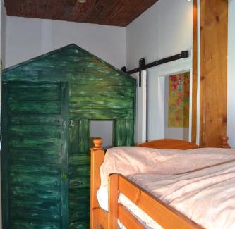 Saint-Sebastien-d'Aigrefeuille House | Relaxing Oceanfront Retreat at Conviviale - 4 Star Comfort