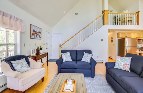 Conway House | North Conway Home with Access to Private Beaches & Spa
