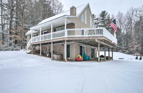 Conway House | North Conway Retreat with Access to Private Beaches