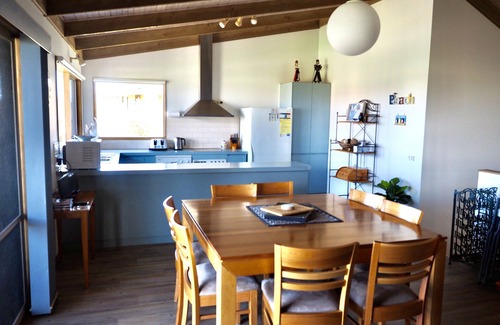 Apollo Bay House | Oceanfront Cooinda - Apollo Bay: Guest Rated 10/10 Stay