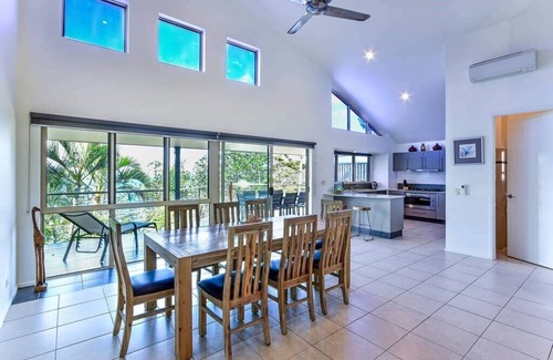 Hamilton Island Apartment | Experience Cooinda Gardens 4 on Hamilton Island Today