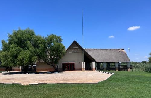 Mahikeng Hotel | Discover Cooke’s Lake Resort: Family-Friendly Getaway