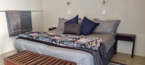 Blue Crane Route House | Cookhouse Cottages