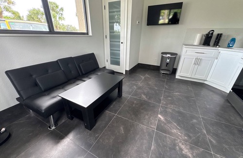Clewiston Apartment | Cool apartment with AC in charming Clewiston